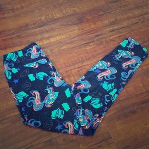 LuLaRoe Sea Leggings! 🧜🏻‍♀️